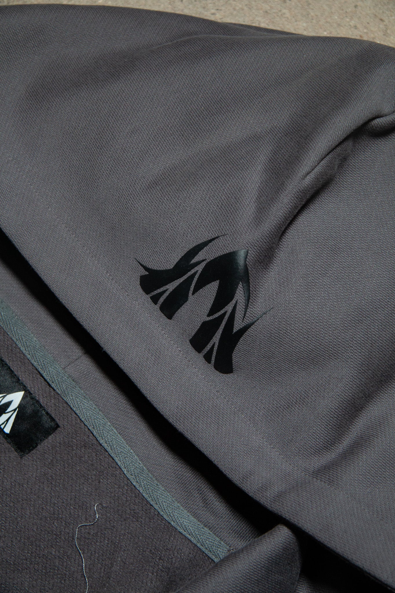 AUTHORITY DOUBLE ZIP UP (GRAY)