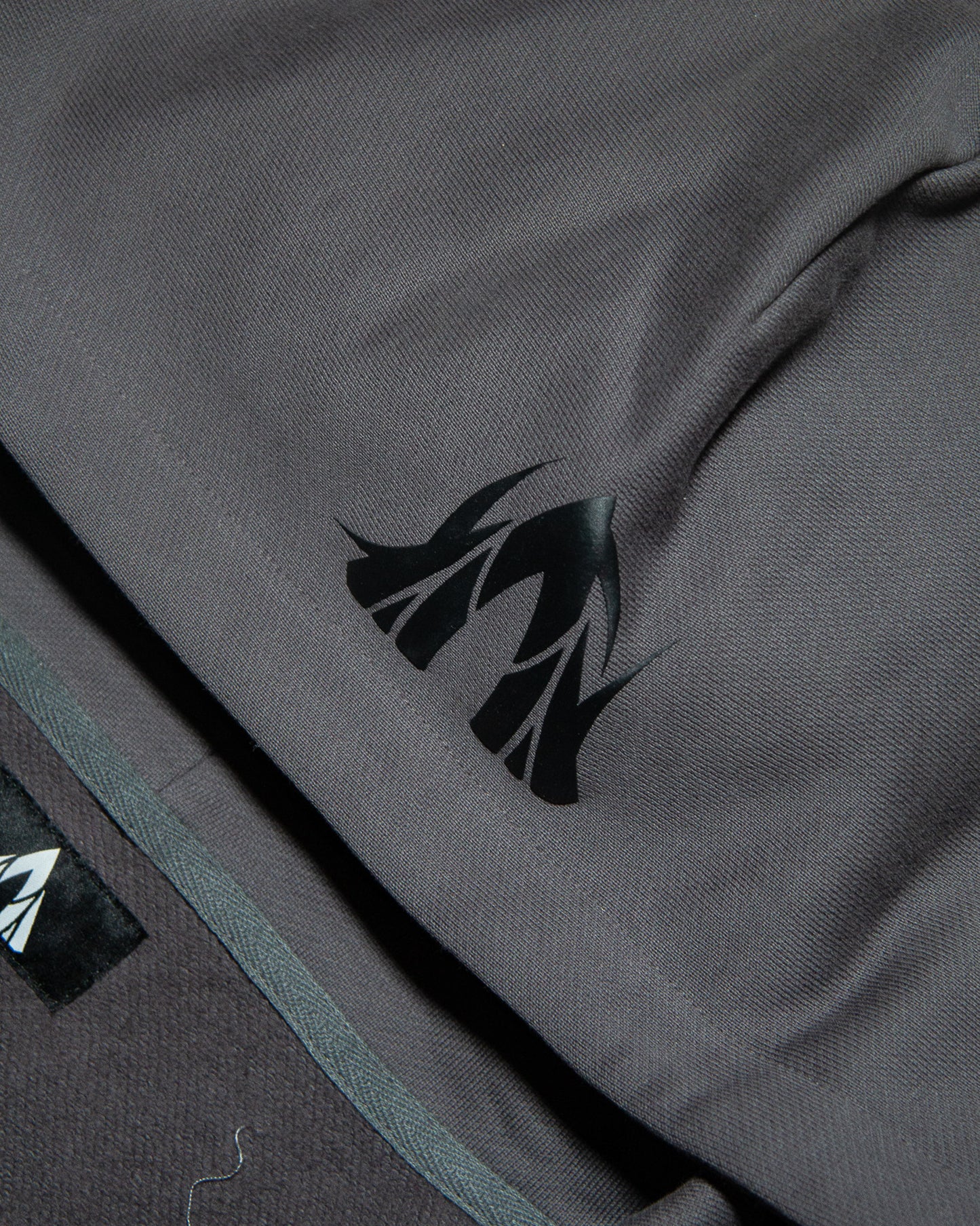 AUTHORITY DOUBLE ZIP UP (GRAY)